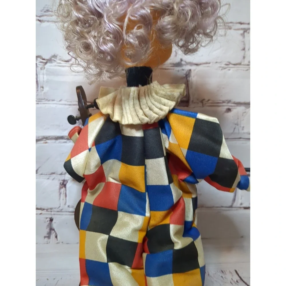 VINTAGE BUB NISTIS Hobo‎ Felt Clown With Violin from Barecelona Spain
